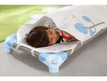 PAQUET MAXI DE 36 LLITS APILABLES Mida gran: 150 x 60 cm