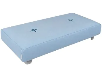 POUF RECTANGULAR Confort de capoll amb potes metàl·liques