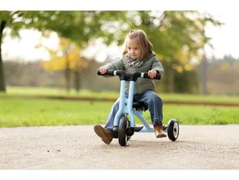 Cotxe a pedals Trueno de 3 rodes