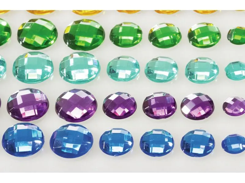 Pedreria adhesiva en forma de diamant. MULTITAMANY